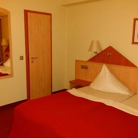 Abant Hotel Frankfurt Обертсгаузен Екстер'єр фото