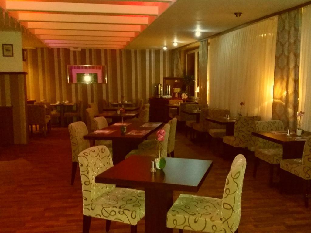 Abant Hotel Frankfurt Обертсгаузен Екстер'єр фото