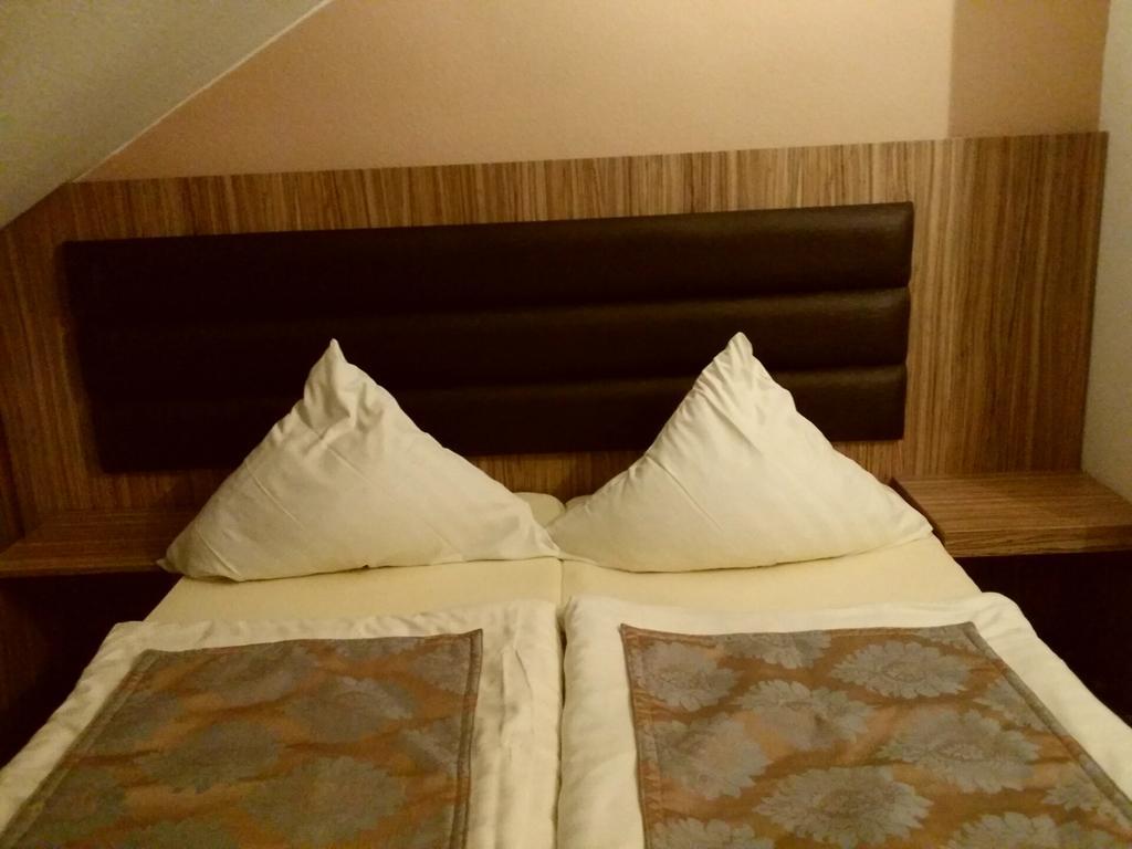 Abant Hotel Frankfurt Обертсгаузен Екстер'єр фото
