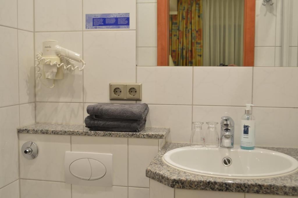 Abant Hotel Frankfurt Обертсгаузен Номер фото