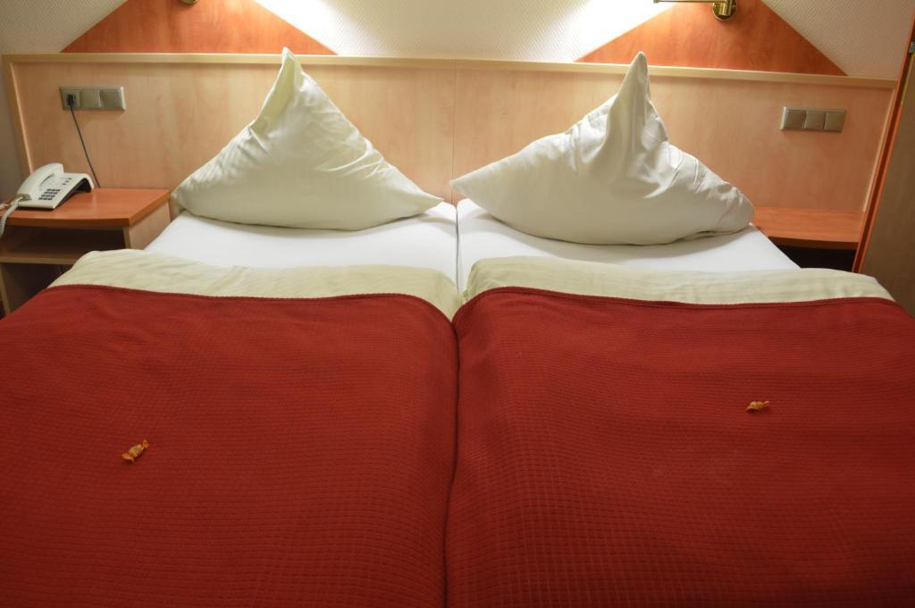 Abant Hotel Frankfurt Обертсгаузен Номер фото