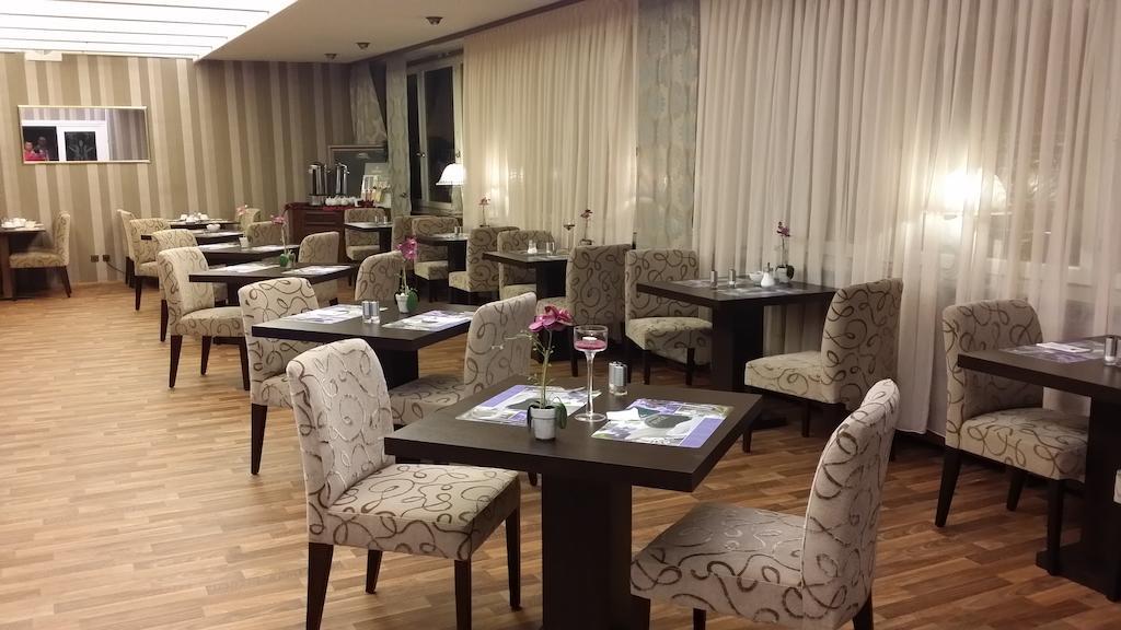 Abant Hotel Frankfurt Обертсгаузен Екстер'єр фото